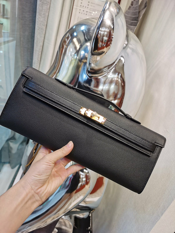 Balanced bag shown from front angle