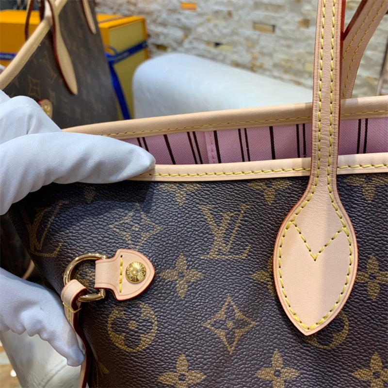 modern satchel detail view showing craftsmanship