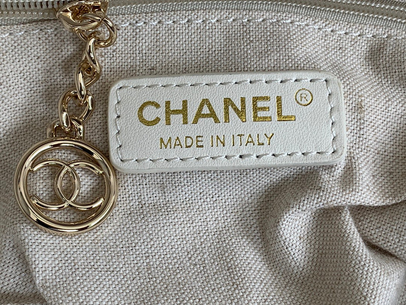  women's handbag, versatile design, view 4