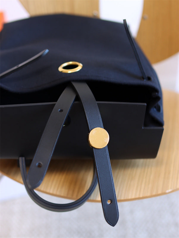  polished crossbody bag styled with outfit 24