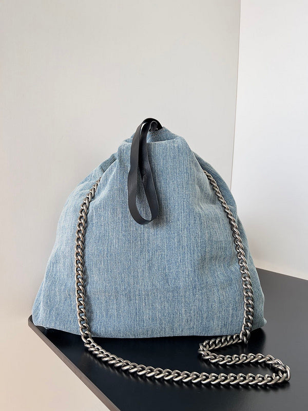 Zivas Charm Refined Everyday Style Fashion Handbag (Considered Detail & Form) – Interior View