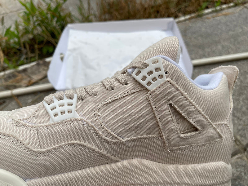 Nike Men's & Women's Luxury Fashion Trainers — Style 246 hardware detail