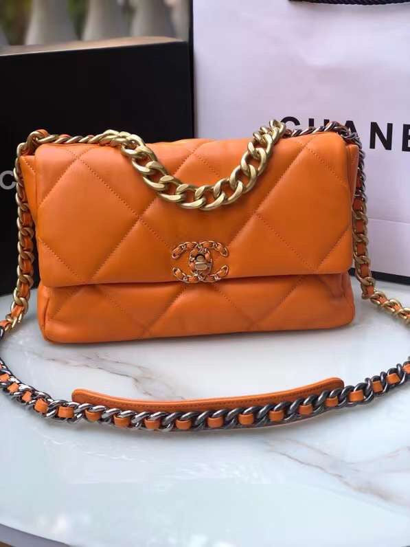  handbag, spacious everyday style, image 2