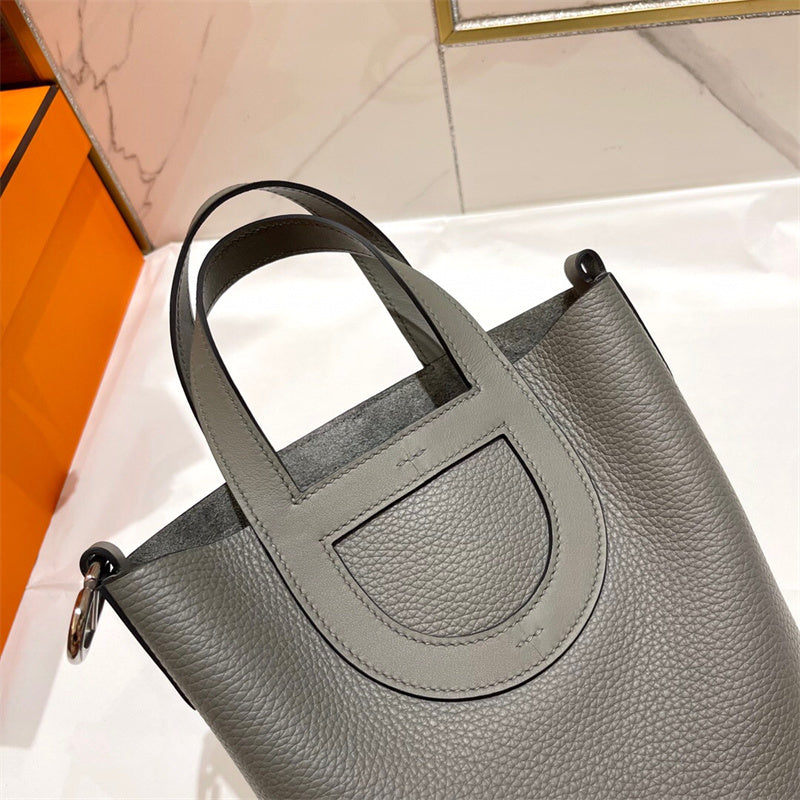  crossbody bag interior and compartment view 39
