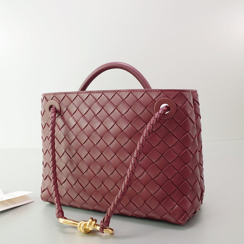 Elegant Premium PU Leather Handbag - Versatile Everyday Design | Women's Everyday Carry Handbag #1564 - hardware and detail close-up (image 5) of designer-inspired handbag