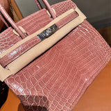 Everyday-Ready bag shown from front angle