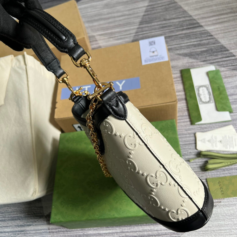 Styled lifestyle shot of classic everyday-luxe women's handbag – women's designer-style accessory