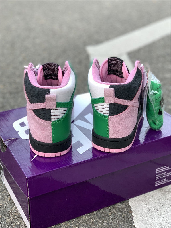 Nike Men's & Women's Iconic Street Trainers — Style 203 side view
