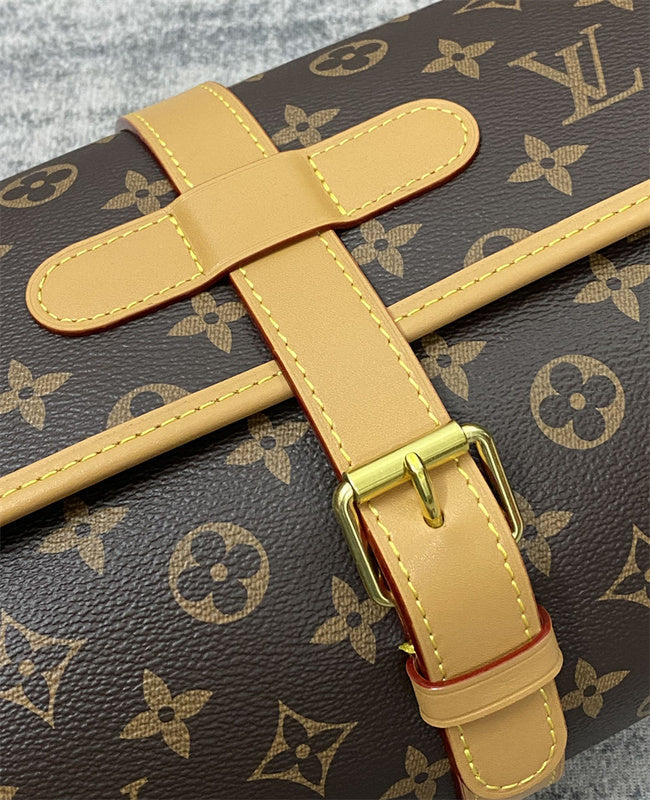  tailored structured bag styled with outfit