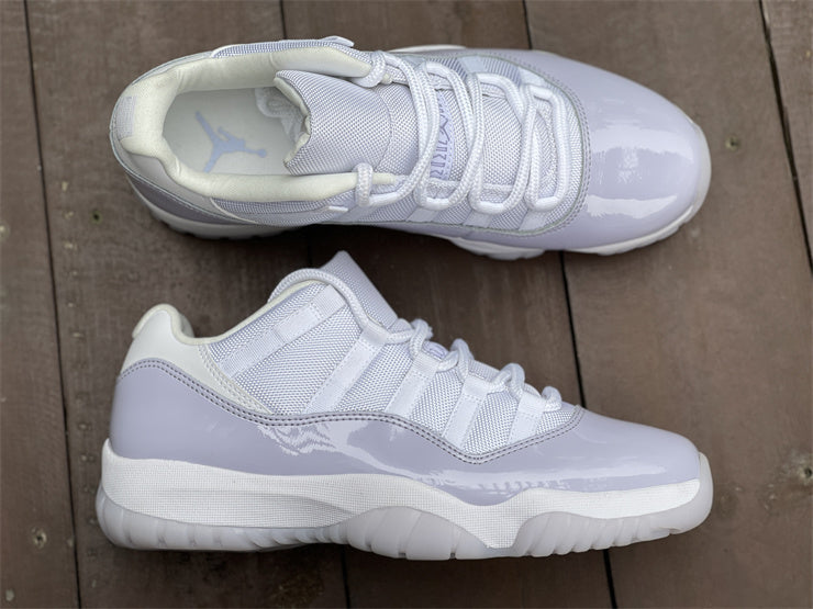 Nike Men's & Women's Iconic Street Trainers — Style 227 detail view