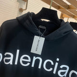 Texture and finish detail of Balenciaga luxury piece style No.192