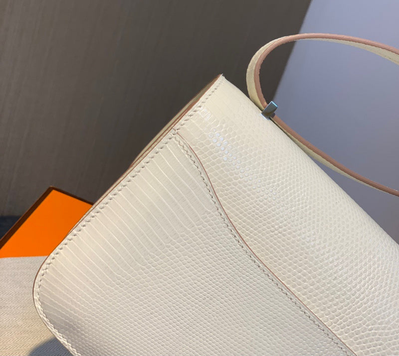 Refined handbag styled for everyday wear