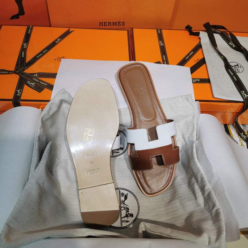 Hermes sandals Style 071 - styled lifestyle view