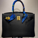Close-up detail of effortless bag design