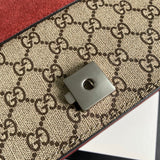 Interior view of classic premium women's handbag – women's luxury accessory