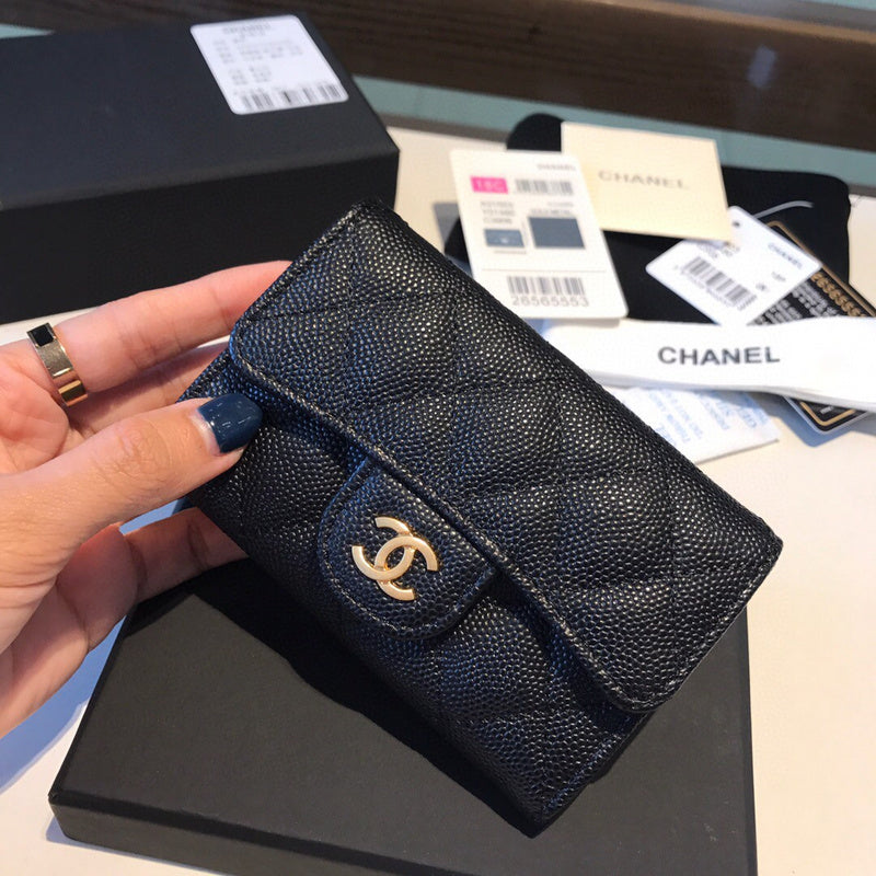 Zivas Charm Contemporary Flair Fashion Handbag (Premium Everyday Carry) – Close-Up Detail