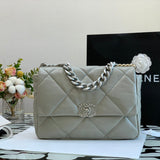  women's handbag, spacious design, view 1