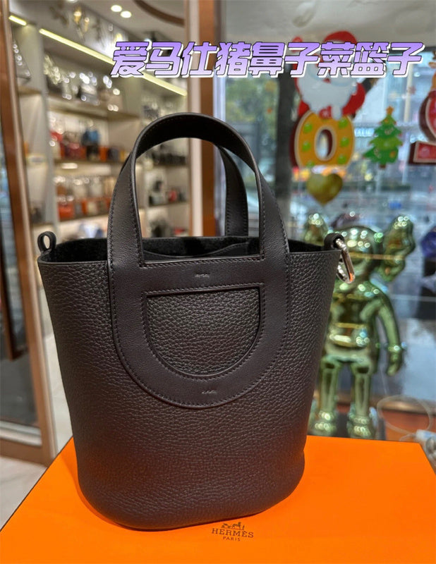 Clean-Lined bag shown from front angle