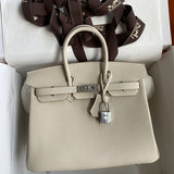 Minimalist bag shown from front angle