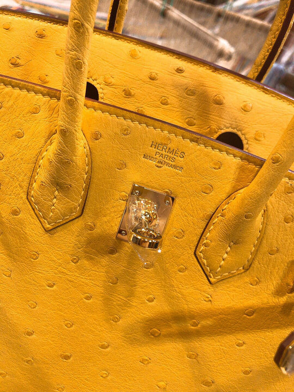 Close-up detail of effortless bag design