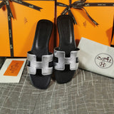 Hermes sandals Style 035 - sole and craftsmanship detail