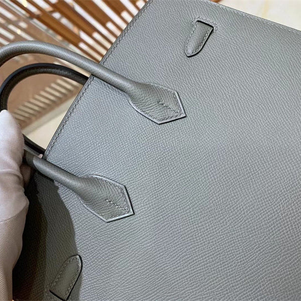 Close-up detail of balanced bag design