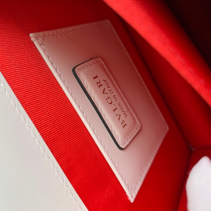 Refined Premium PU Leather Handbag - Polished Finish | Women's Luxury Handbag #1695 - close-up detail shot (image 3) of designer-inspired handbag