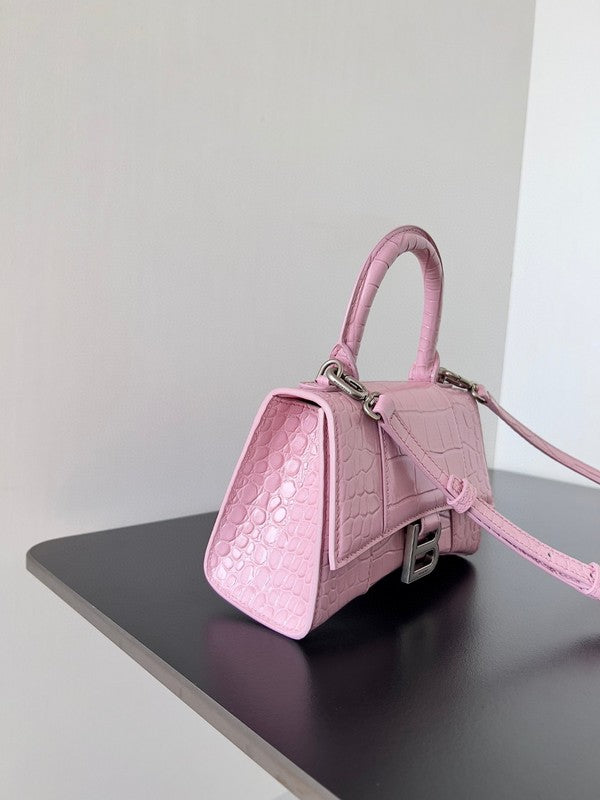 Zivas Charm Streamlined Design Statement Handbag (Effortless Style Upgrade) – Full Silhouette
