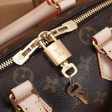  sophisticated shopper bag styled with outfit 18