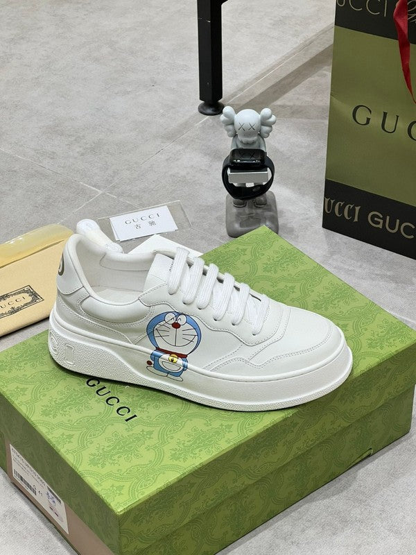 Gucci muted earth tones luxury sneakers view 4 everyday casual design