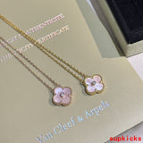 Angled view of Van Cleef & Arpels unisex jewelry piece