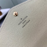  minimalist structured bag detail view showing craftsmanship