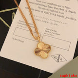 Full view of Van Cleef & Arpels unisex jewelry piece