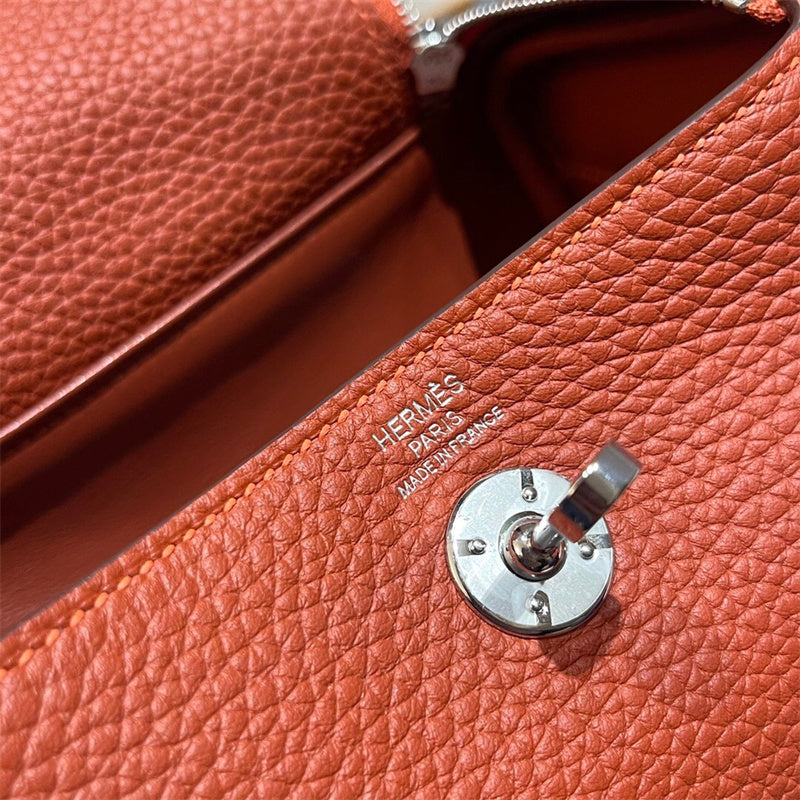 Close-up detail of everyday-ready bag design