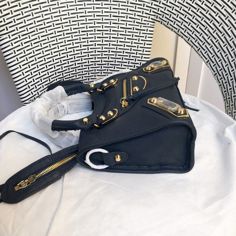 Styled lifestyle shot of elevated refined women's handbag – women's premium purse