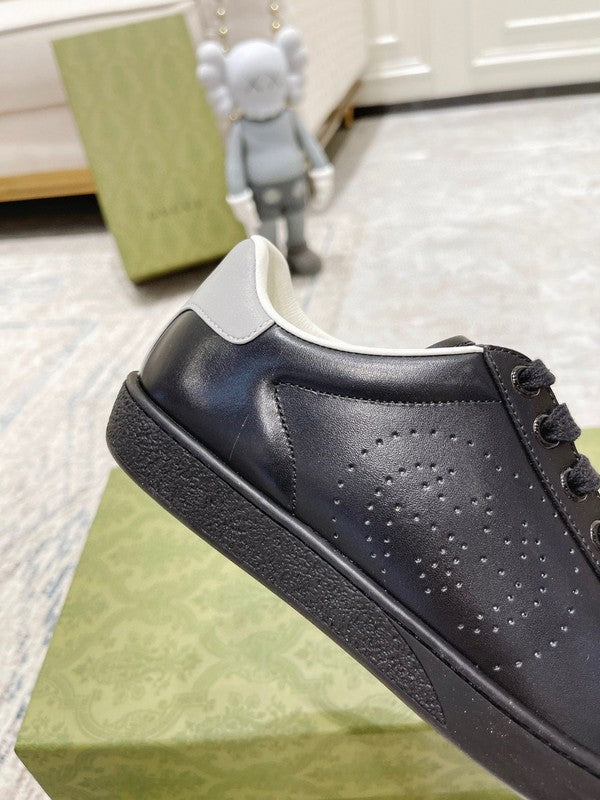 Gucci classic monochrome luxury sneakers view 4 everyday casual design