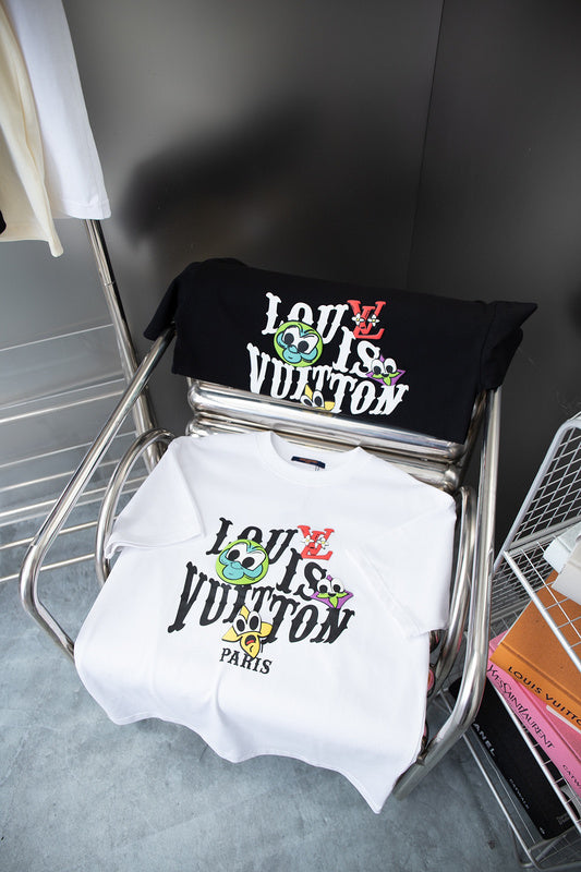 Side profile of Louis Vuitton cotton t-shirt with signature branding