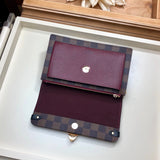 Styled lifestyle shot of everyday-luxe sleek women's handbag – women's designer-style accessory