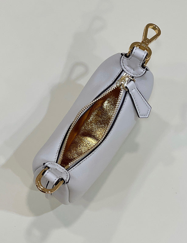 Ziva's Charm handbag – detail view (16.5cm*14cm*5cm)
