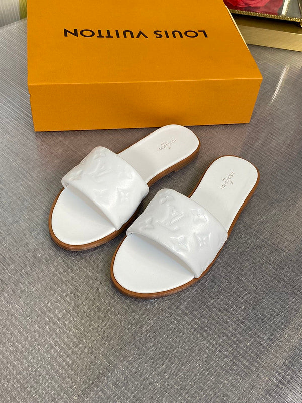 Louis Vuitton shoes Style 275 - top view showing design