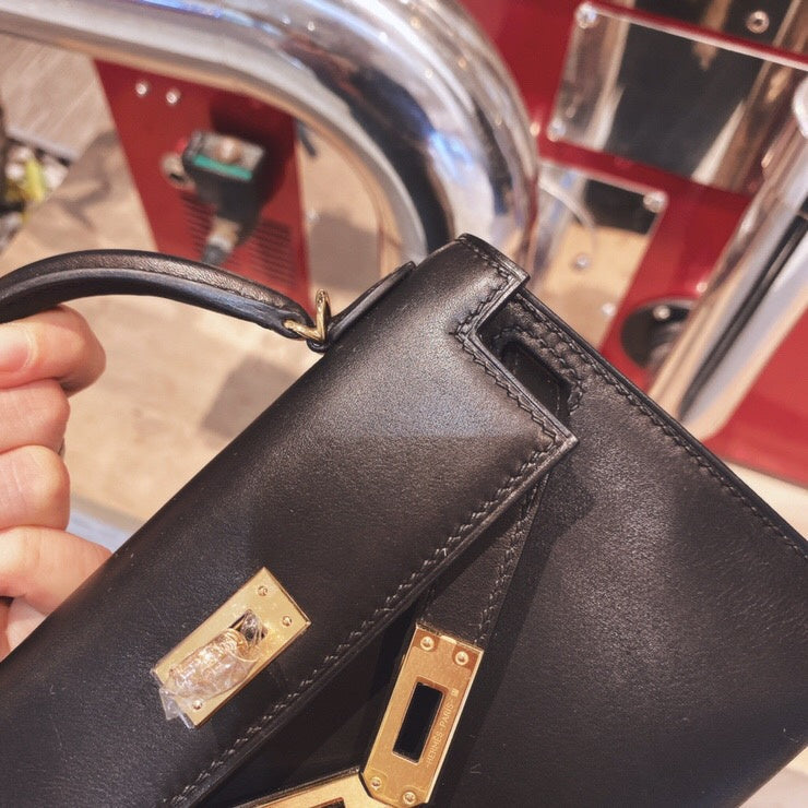 Modern bag women's premium everyday handbag