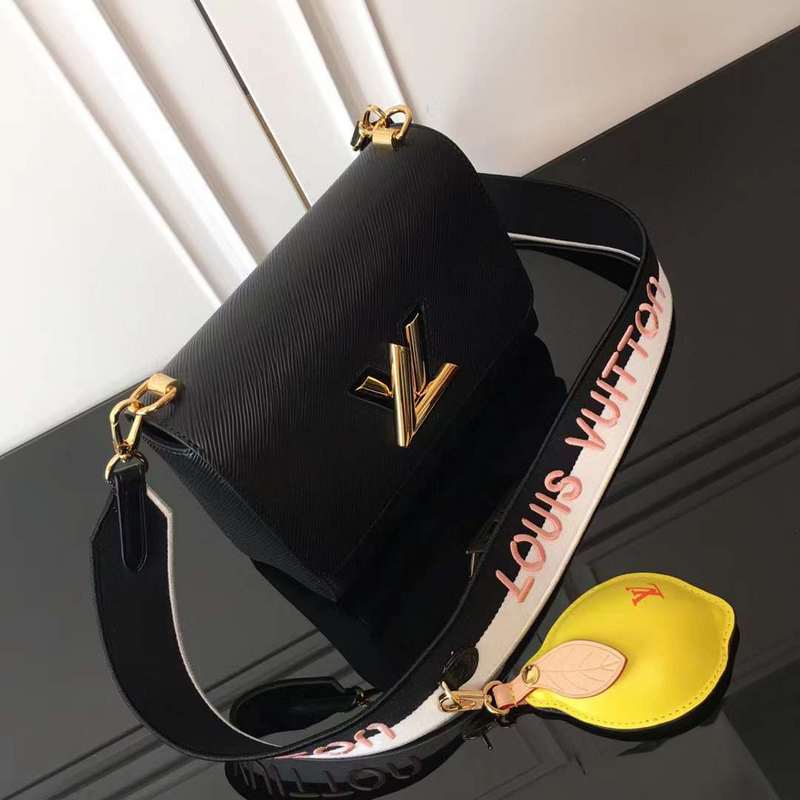 Handle and strap detail of everyday-luxe elevated women's handbag – women's designer-style accessory
