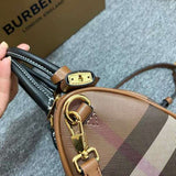 Ziva's Charm handbag – product shot (one versatile size)