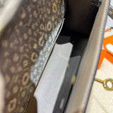 Versatile handbag styled for everyday wear