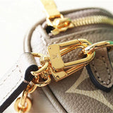  Statement shoulder bag front view 7