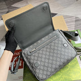 Side profile of modern premium women's handbag – women's luxury accessory