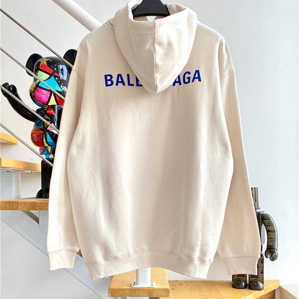 Three-quarter angle view of Balenciaga luxury piece style No.469
