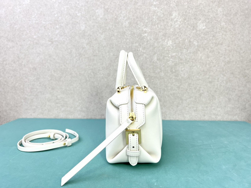 Ziva's Charm handbag – lifestyle view (16.5cm*13.5cm*9cm)