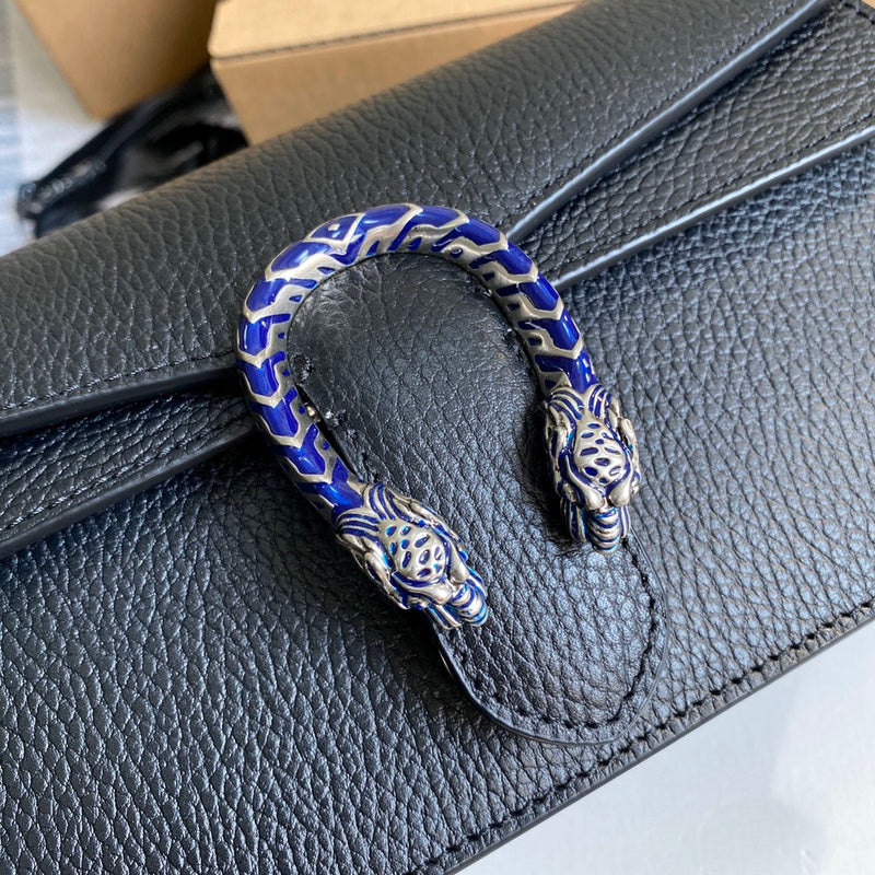 Back view of sleek premium women's handbag – women's designer-style accessory