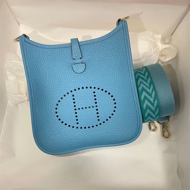  graceful tote bag styled with outfit 12